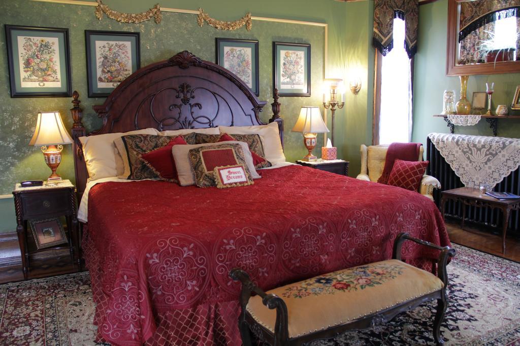 Schuster Mansion Bed & Breakfast Milwaukee Habitación foto